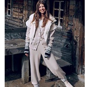 Hailee cardigan set NWOT